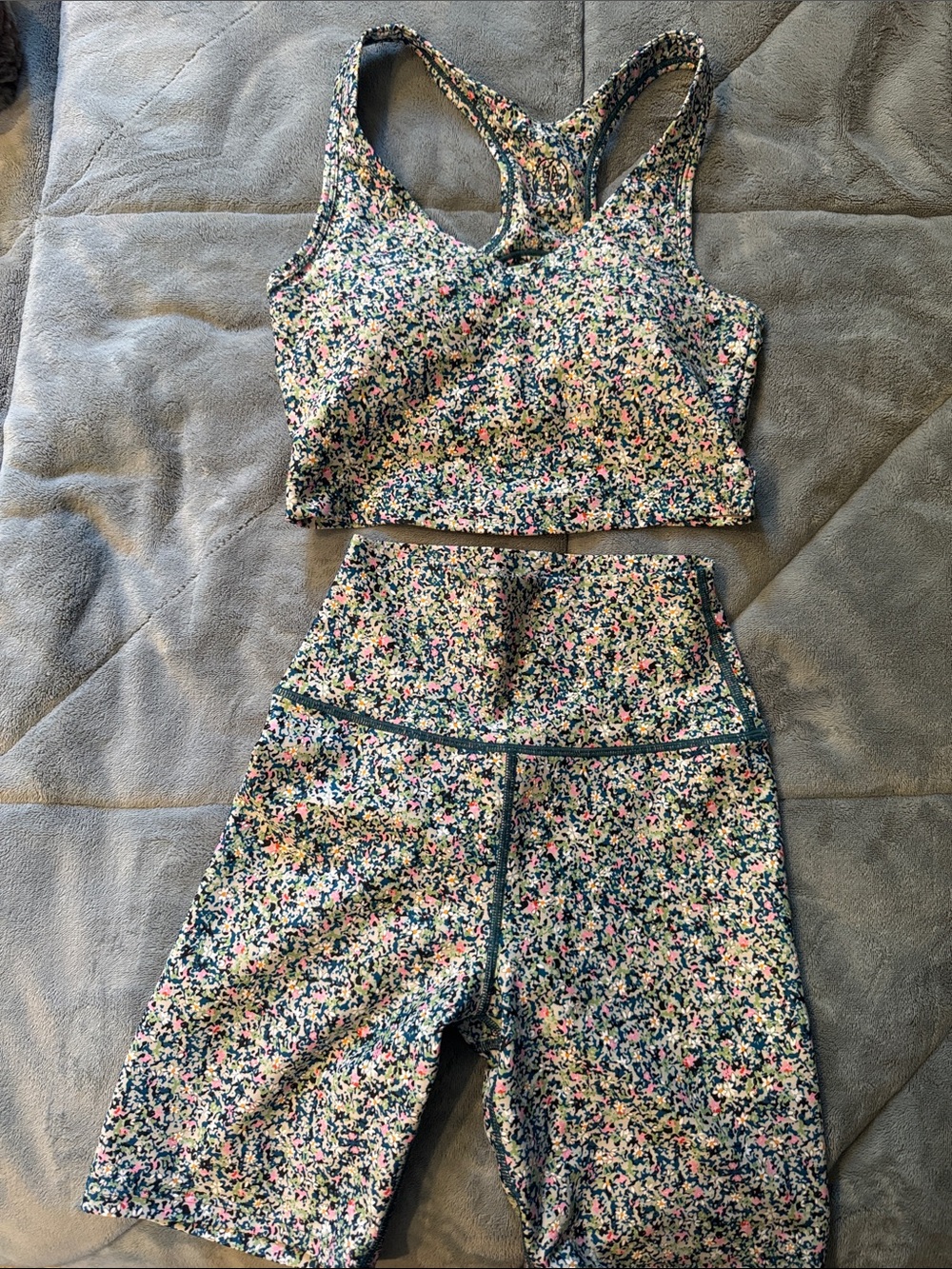 Floral Active Set - Cropped Sports Bra & High-Waist Biker Shorts